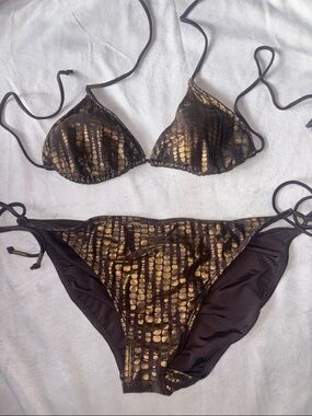 Xhilaration Gold polka dot bikini bikini XL
NWOT